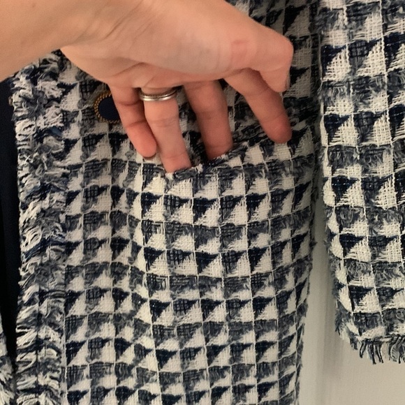 Mango Tweed Blazer, Size XS classic elegant fashion gold Buttons casual - Picture 4 of 9